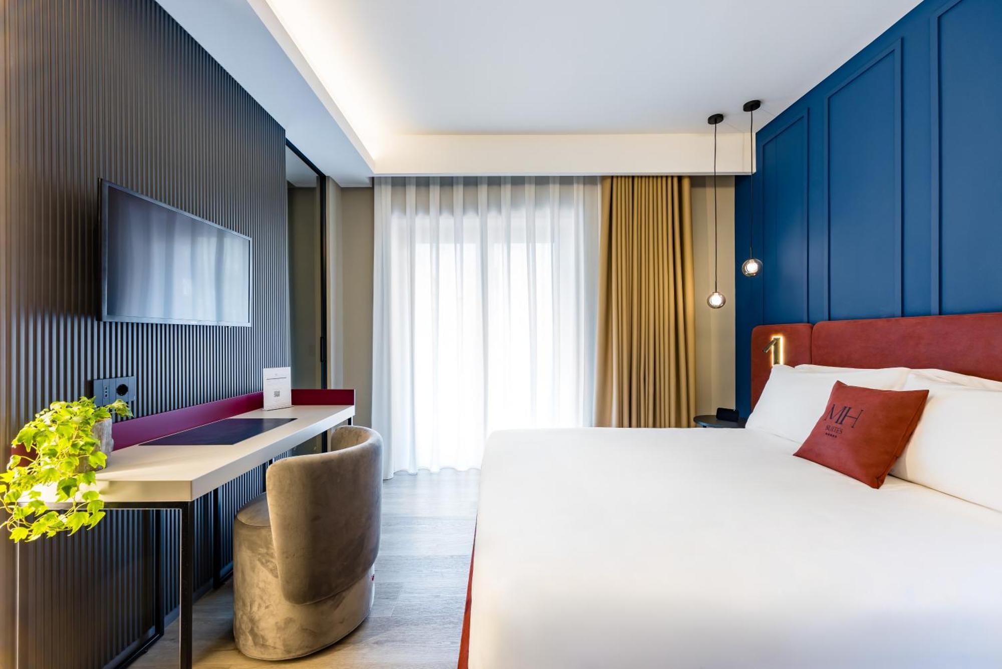 Mh Suites Plebiscito Наполи Екстериор снимка