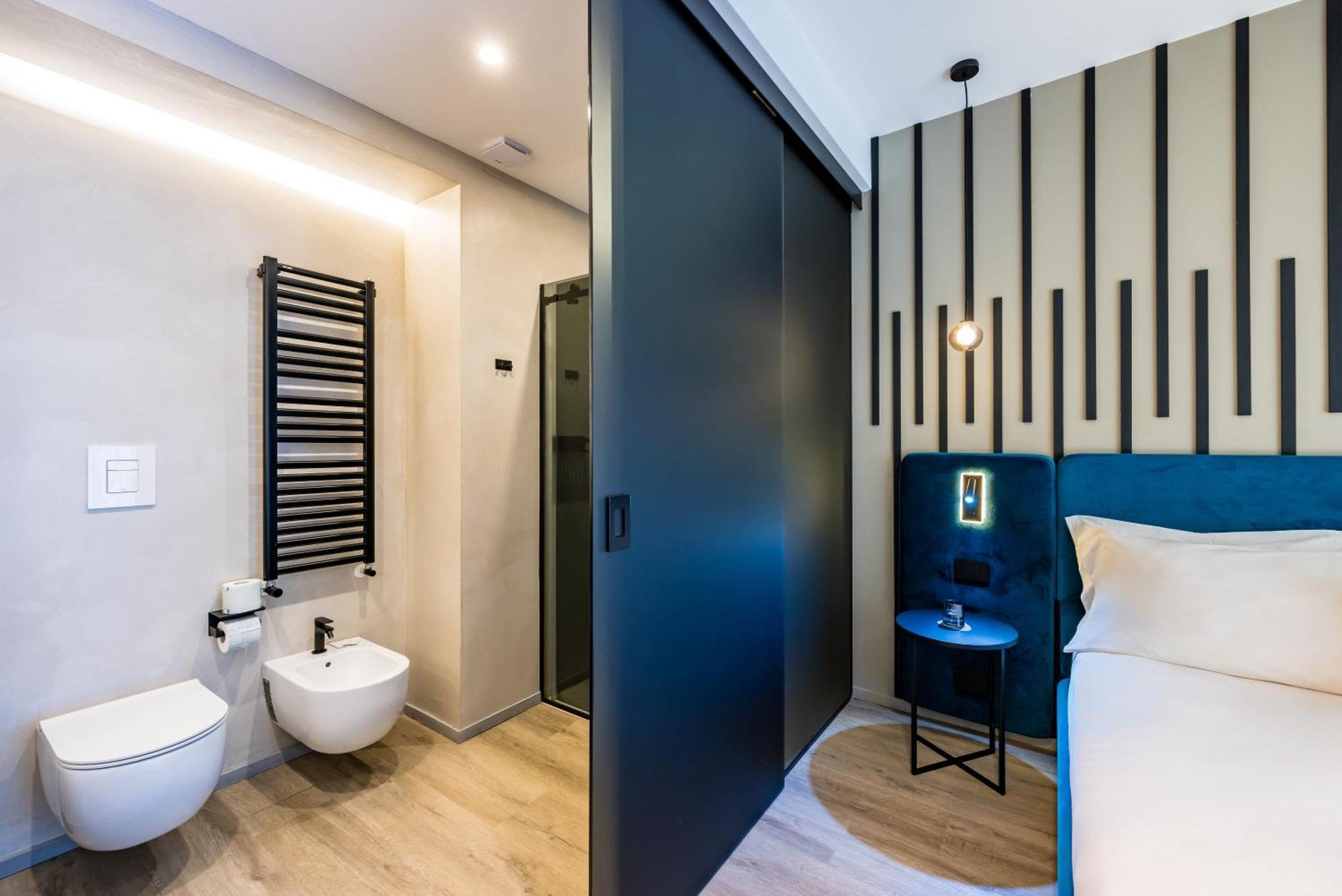Mh Suites Plebiscito Наполи Екстериор снимка