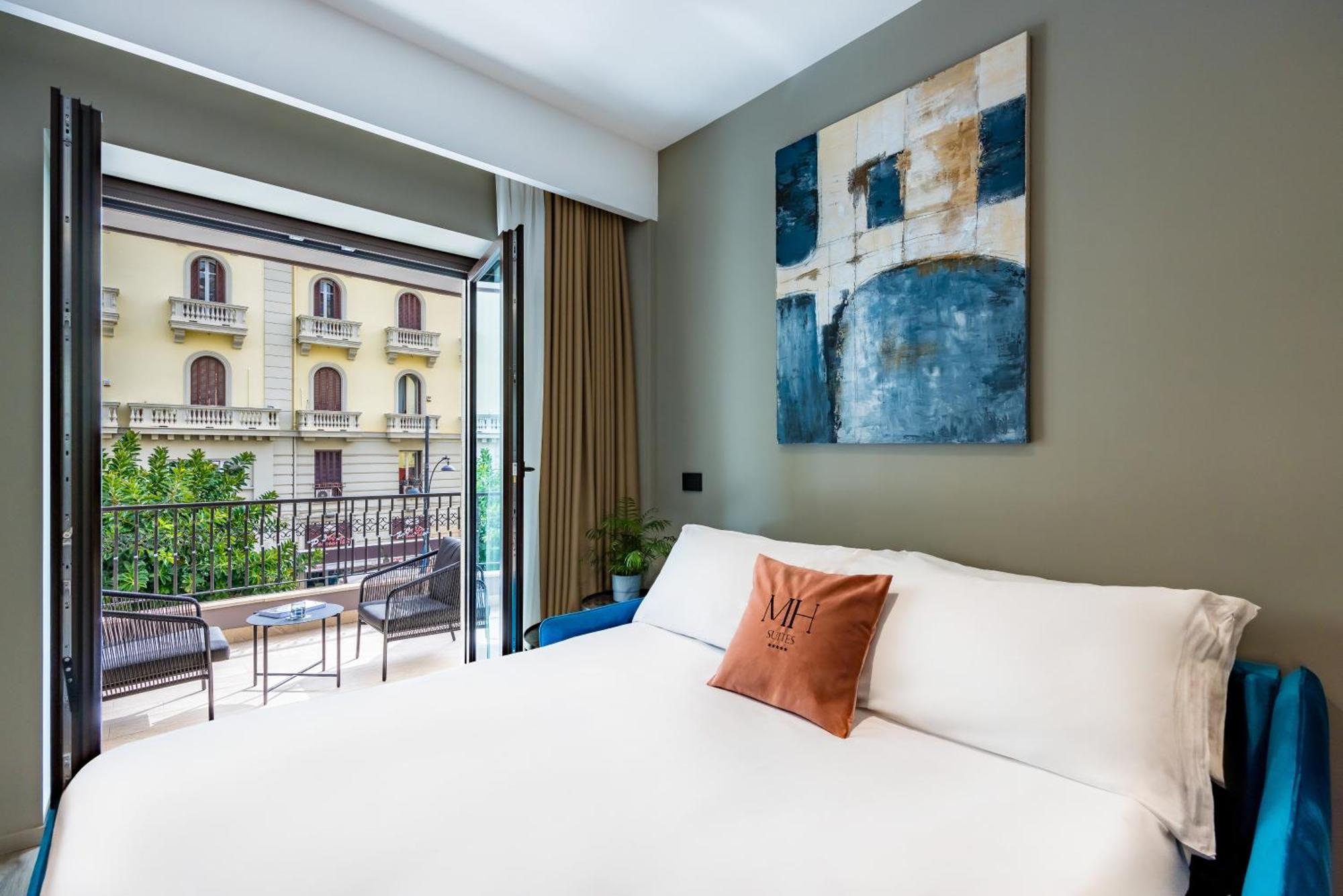 Mh Suites Plebiscito Наполи Екстериор снимка