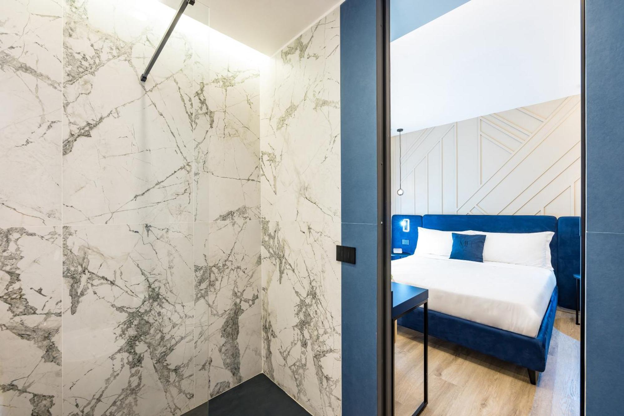 Mh Suites Plebiscito Наполи Екстериор снимка